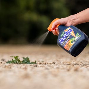resolva pro xtra tough weedkiller 1 litre in use
