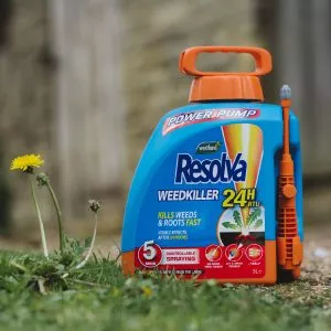 Resolva 24hr Ready to Use Power Pump 5 litre on grass