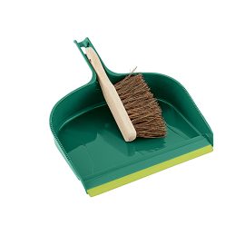 Gardman Dustpan and Brush