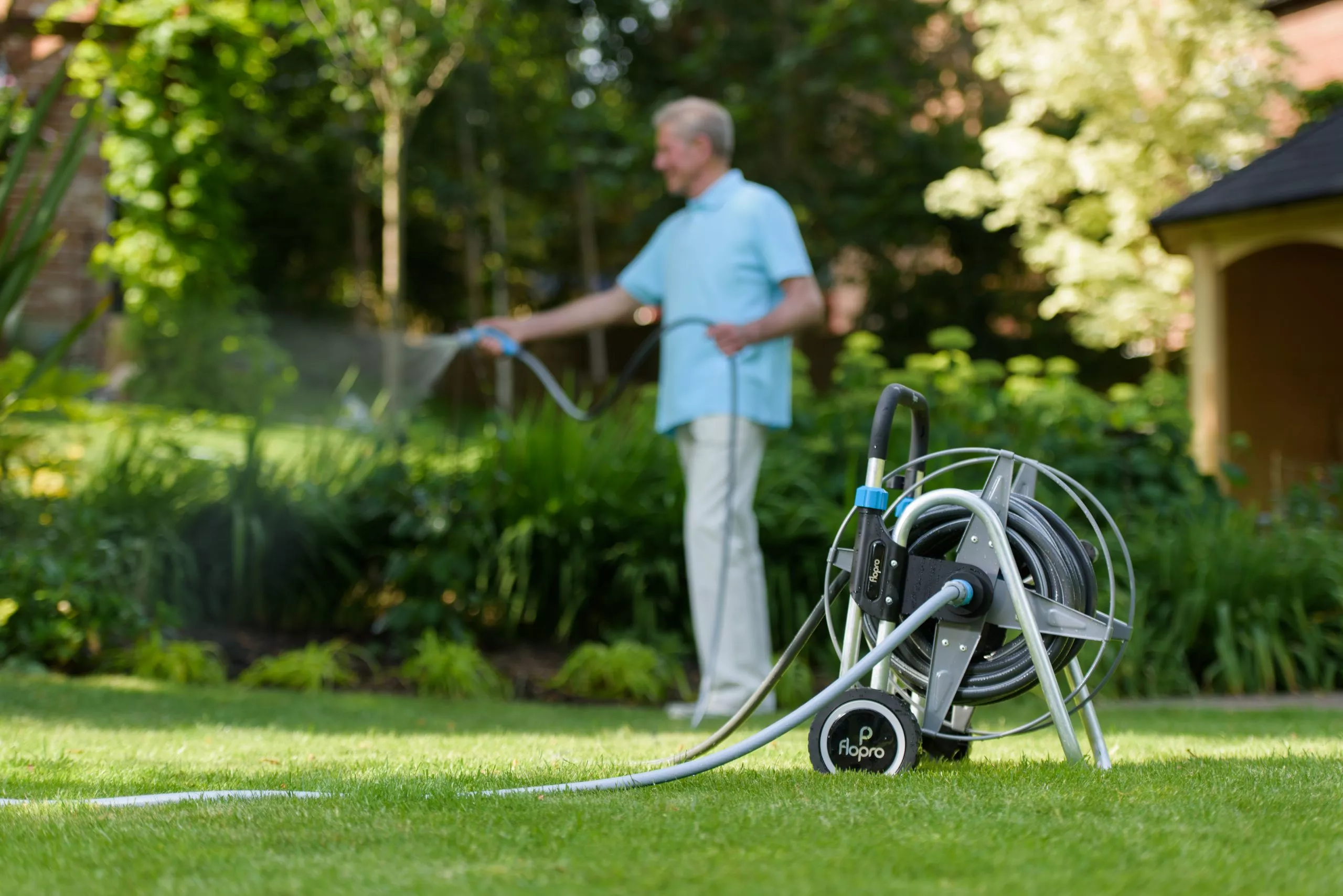 flopro professional hose cart in use