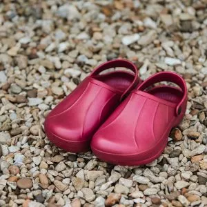 rumba red garden clogs