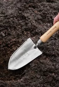 Kent & Stowe The Capability Trowel For Sale