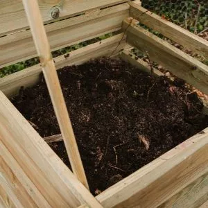 home composting remove leaves