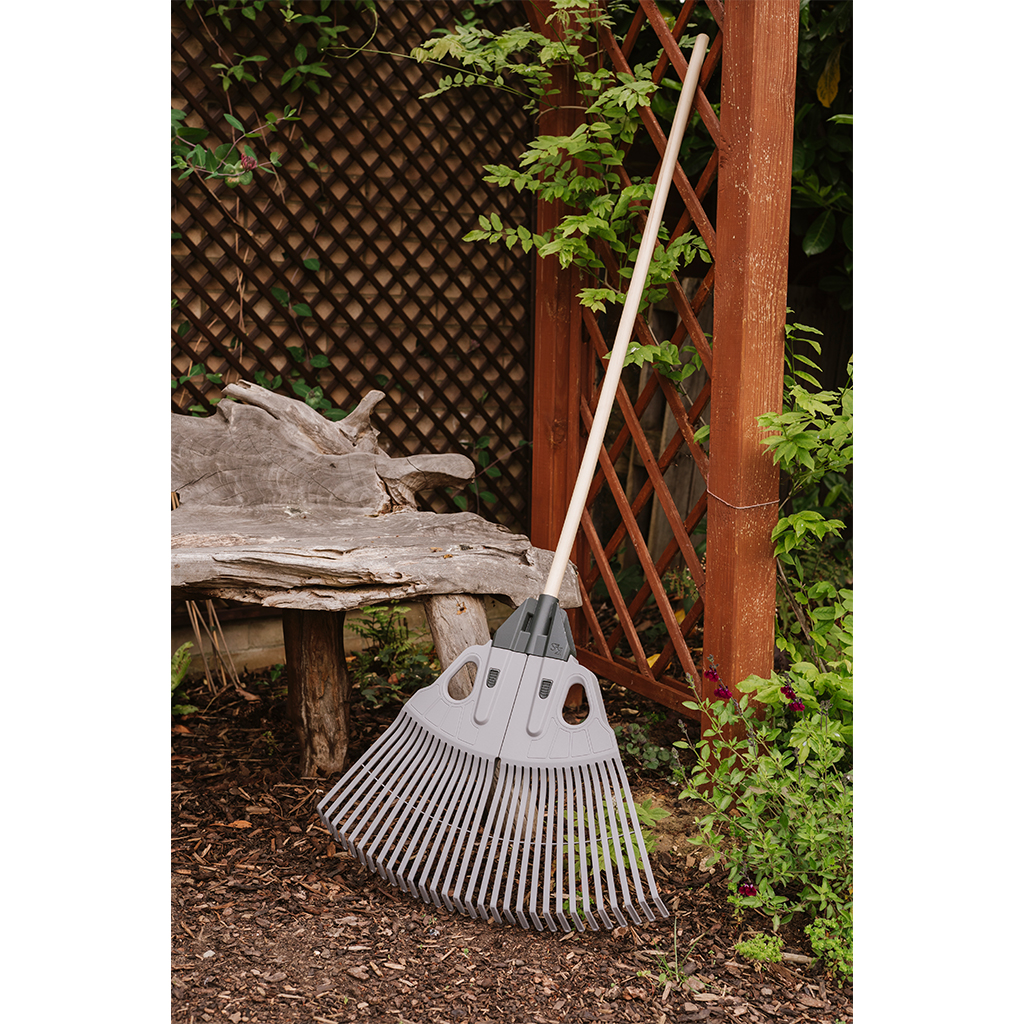 Kent & Stowe 3 in 1 Leaf Rake Kent & Stowe Garden Health