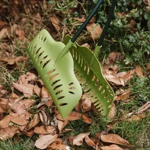 long handled leaf grabber