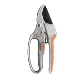 kent and stowe surecut ratchet hard wood secateurs cut out