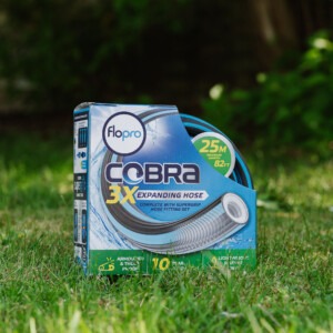 Flopro Cobra Expanding Hose Set in packaging
