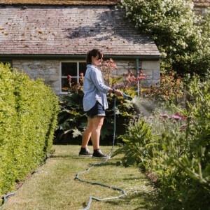 Flopro Cobra Expanding Hose Set watering border